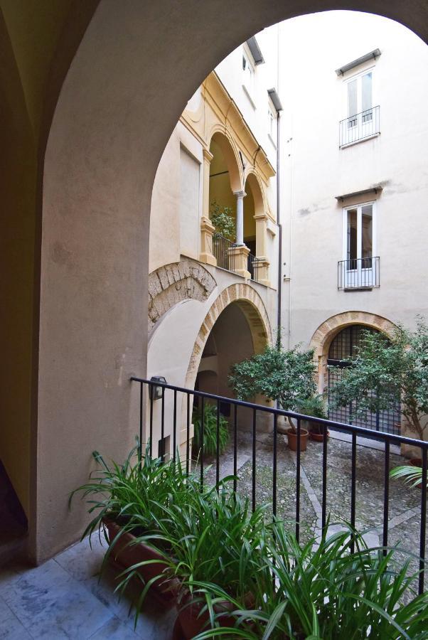 Casa Santa Sofia Apartment Palermo Luaran gambar